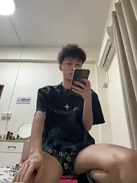 sexyboy-3525 webcam stripchat model stream image