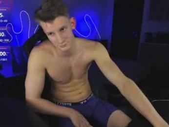 bradmaloney webcam model stream image
