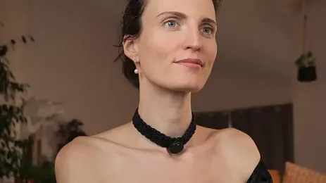 yulladao webcam model stream image