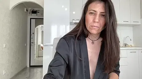 HotyWinter webcam model stream image