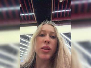 LiiBaby webcam model stream image