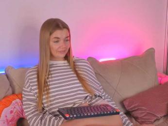 CarrieBradshaww webcam model stream image