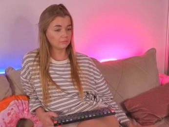 CarrieBradshaww webcam bongacams model stream image