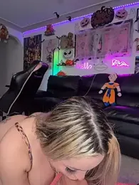 may_aceros webcam stripchat model stream image