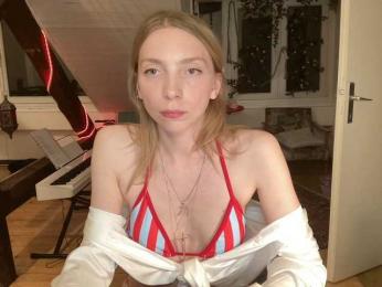AnnaDarko webcam model stream image