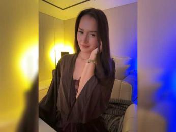 whiteTEA webcam model stream image