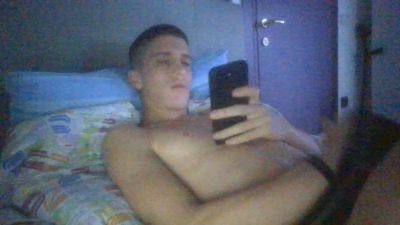 Lolloniccia webcam model stream image