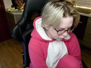 Gretta Stone webcam model stream image