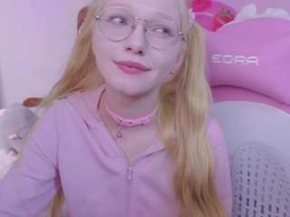 cut1ecut1e webcam preview