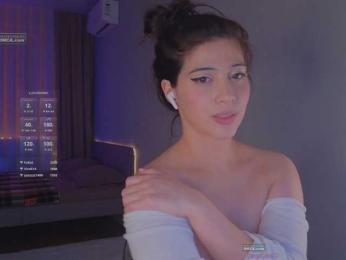 elderberry webcam model stream image