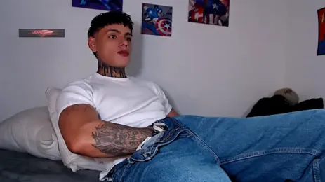 danilohot_19 webcam model stream image
