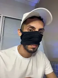 Yassir-xxxl webcam stripchat model stream image