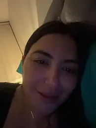 sukhakunis1 webcam model stream image