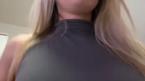 UnwedGrist webcam stripchat model stream image