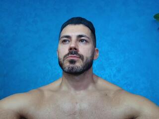Cutler Q webcam flirt4free model stream image