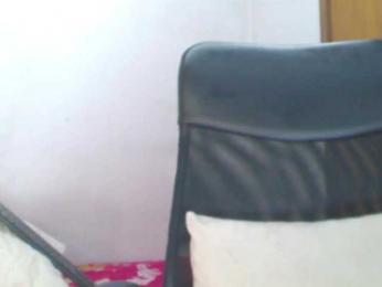 luna00a webcam model stream image