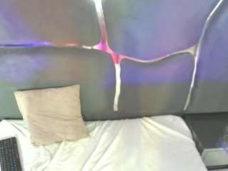 reivenandarthur webcam model stream image