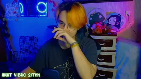TrickyKitsune webcam model stream image