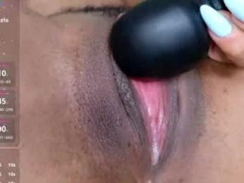 pao_thebigclit webcam chaturbate model stream image