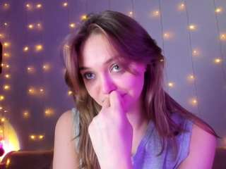 may-flowere webcam camsoda model stream image