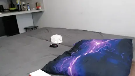 Student_Oliver webcam model stream image