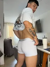 معاينة كاميرا Christopher_strongg