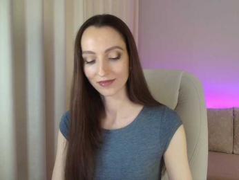 IceLady webcam bongacams model stream image