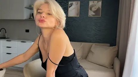 Molly_Beauti webcam model stream image