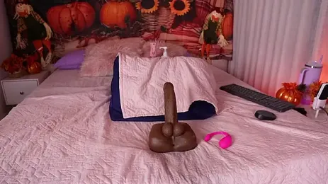 emyli_sw_ webcam model stream image