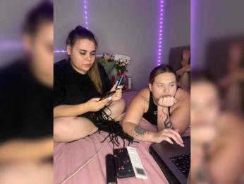Twixsticks2 webcam model stream image