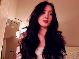 Zoe Niickels webcam model stream image