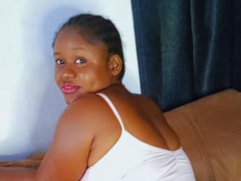 KiraDon webcam model stream image