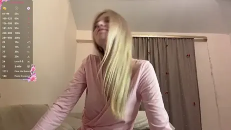 FruityXo webcam model stream image