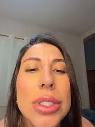 Carolini09 webcam stripchat model stream image