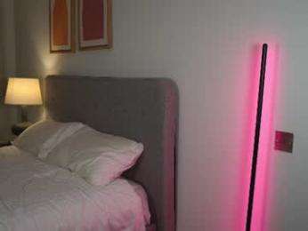 chloewildd webcam model stream image