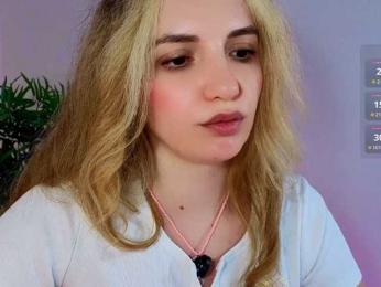 Kris_honey webcam model stream image