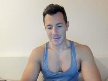 roberto4ever webcam chaturbate model stream image