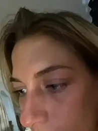 Bellalolahot webcam model stream image