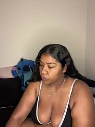paola091 webcam stripchat model stream image