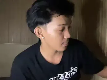 صورة بث YourcumBoy77
