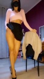 Akemy_room webcam model stream image