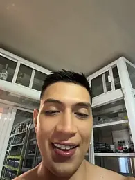 صورة بث OliverWest04