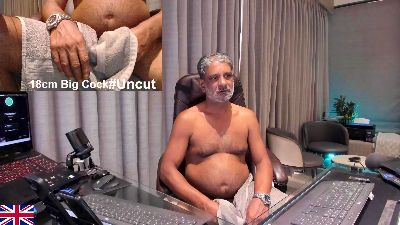 OnlineBossUK webcam model stream image